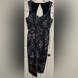 NWT Suzanne Betro Sleeveless Long Black Floral Dress Size Small